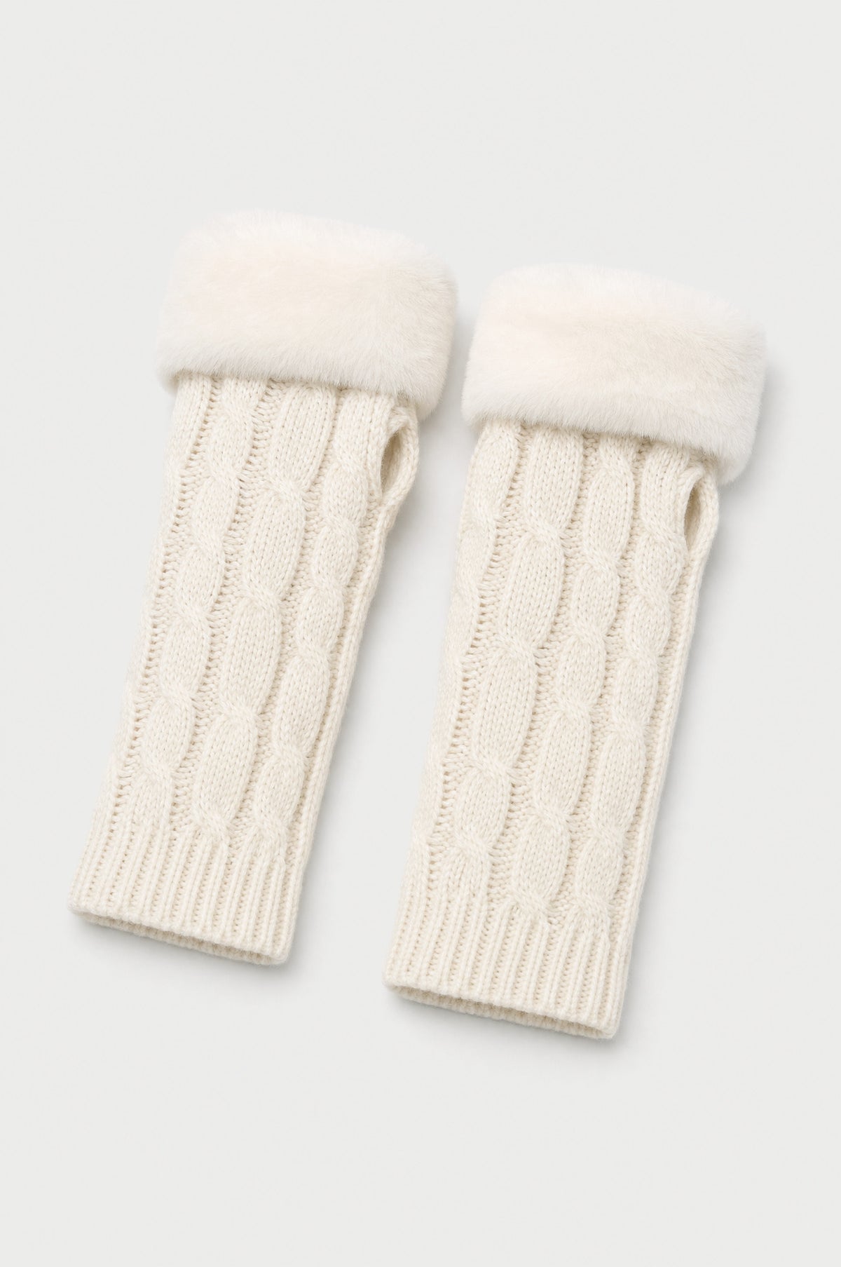 Hoxton Cable-Knit Fingerless Gloves in Ivory, product shot
