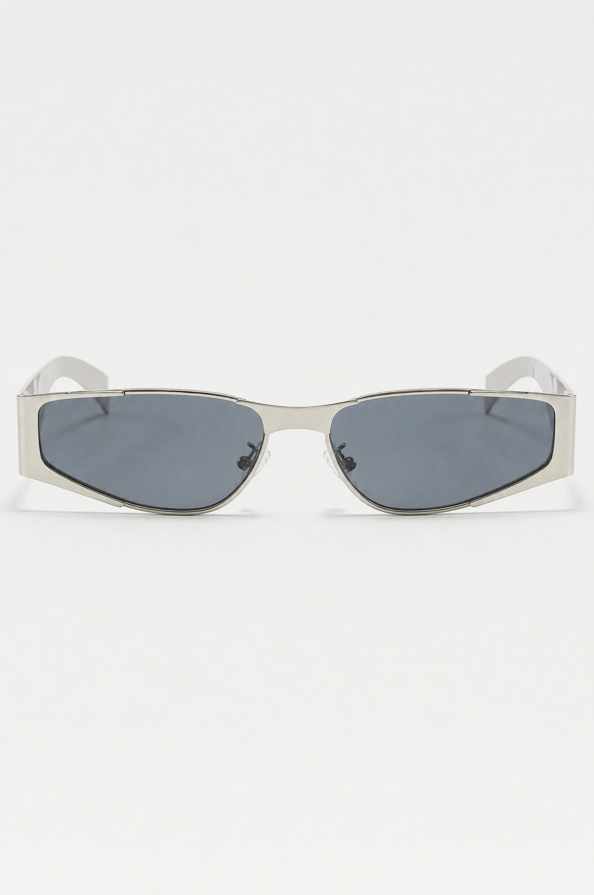 The Putney Wrap Sunglasses in Silver, front