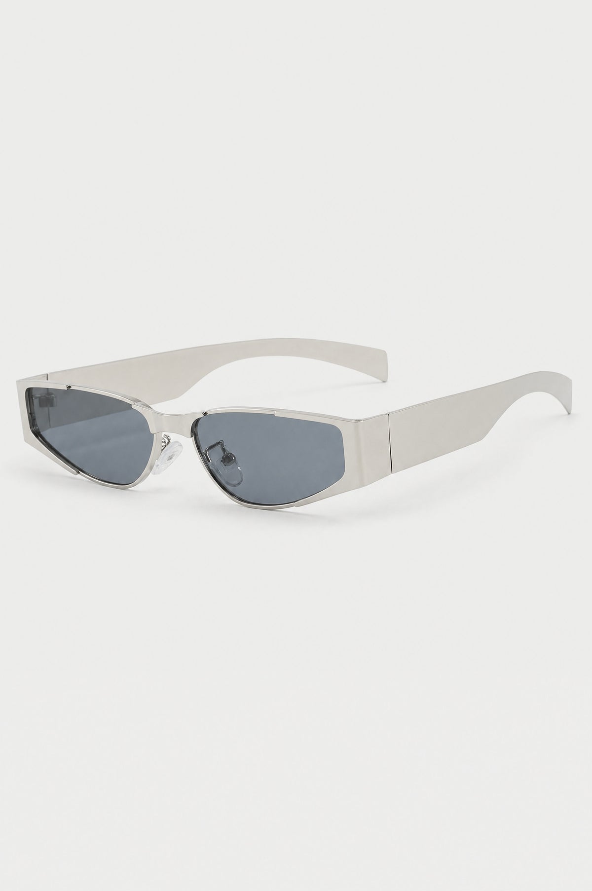 The Putney Wrap Sunglasses in Silver, three-quarter
