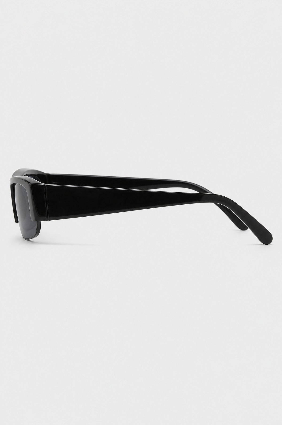 The Barnes Rectangle Sunglasses in Black, side view